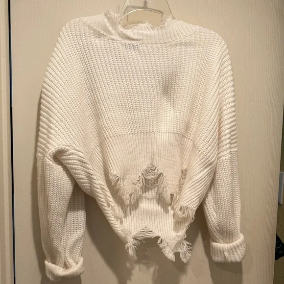 Fashion Nova Cream Frayed V-Neck Sweater - Picture 4 of 6